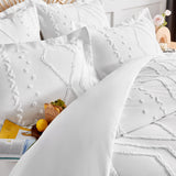 Gemarwel Boho Duvet Cover Queen White - Queen Size Jacquard Tufted Bedding Set, 3 Pcs Farmhouse All Season Textured Chic Duvet Cover with 2 Pillow Shams (White, 90 x 90)